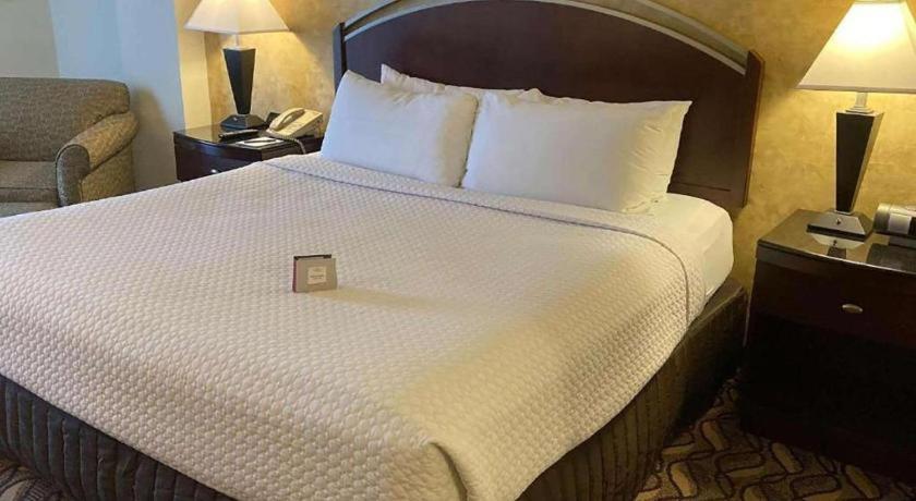Radisson Hotel Austin - University Екстер'єр фото