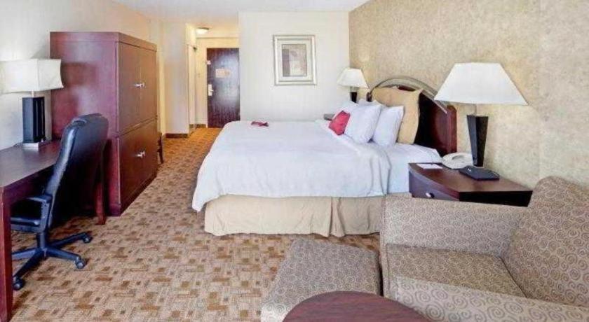 Radisson Hotel Austin - University Екстер'єр фото