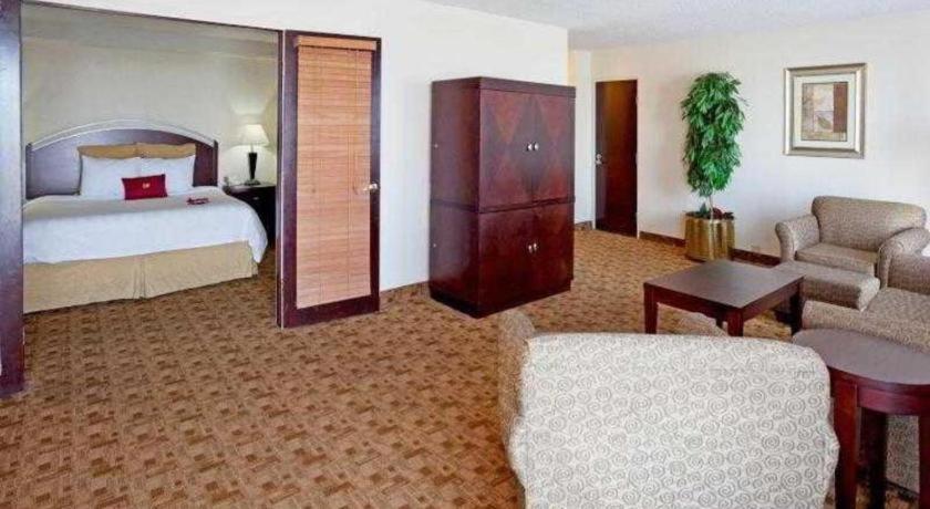 Radisson Hotel Austin - University Екстер'єр фото